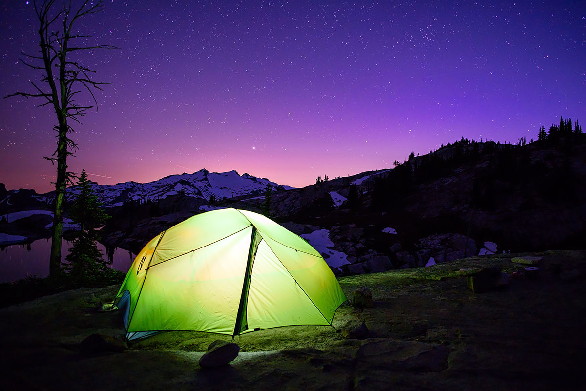 tent in travel